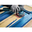 BOSCH EXPERT O780 Kletthaftende Schleifscheibe 150 mm / P120 mit keramischen Körnern (6 Stück)