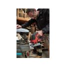 MILWAUKEE Akku-Stichsäge M18 BJS-402C (2 x 4,0 Ah Akkus + Ladegerät)